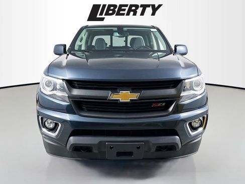 Used 2020 Chevrolet Colorado Z71 image 2