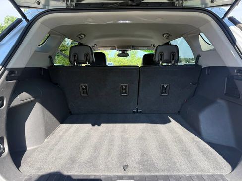 Used 2019 GMC Terrain SLT AWD/4WD image 7