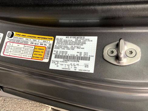 Certified 2025 Ford Mustang GT image 30