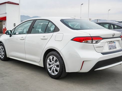 Certified 2021 Toyota Corolla LE image 7