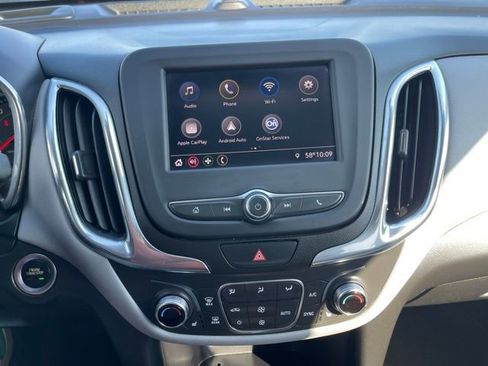Used 2020 Chevrolet Equinox LT image 19