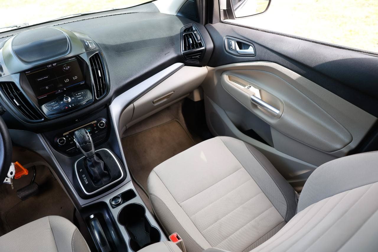 Used 2013 Ford Escape SE FWD image 22