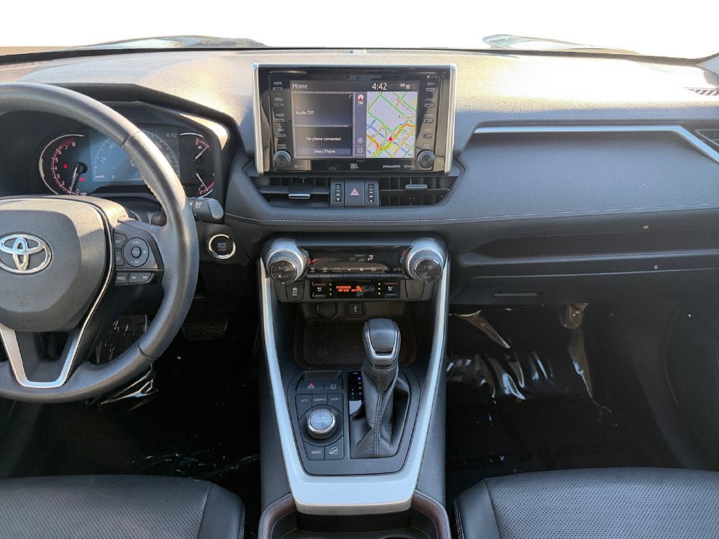 Used 2021 Toyota RAV4 Limited w/ Limited Grade Weather Package AWD/4WD image 12