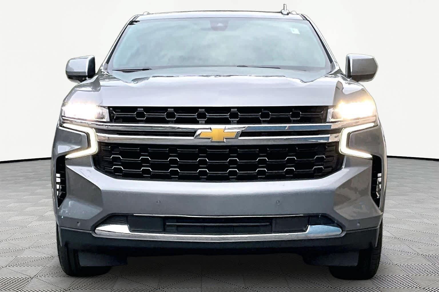Used 2022 Chevrolet Tahoe LS RWD image 4