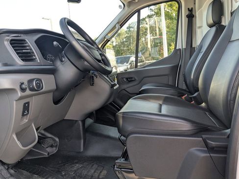 New 2025 Ford Transit 250 148 Medium Roof w/ Load Area Protection Package image 16