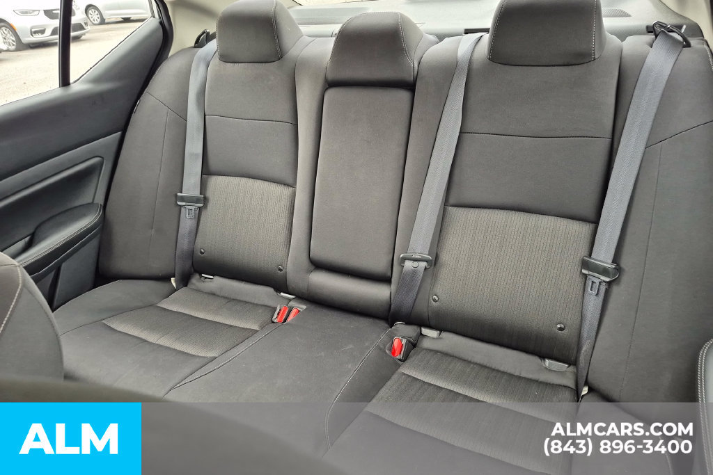 Used 2024 Nissan Altima 2.5 SV FWD image 16