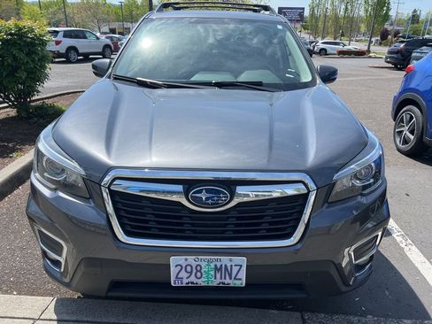 Used 2020 Subaru Forester Limited w/ Popular Package #3 AWD/4WD image 2