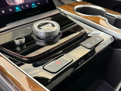 New 2026 Cadillac Escalade ESV Platinum Sport image 20