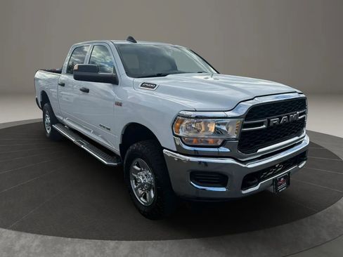 Used 2021 RAM 2500 Tradesman w/ Chrome Appearance Group AWD/4WD image 5