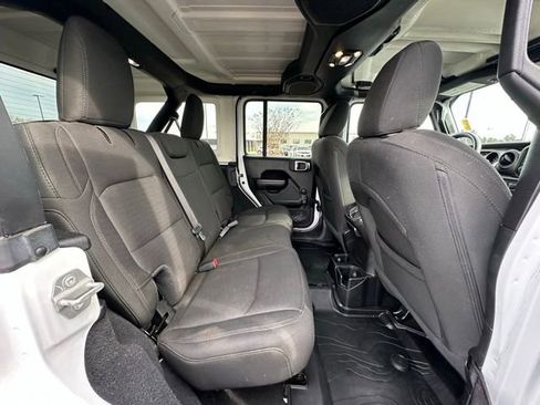 Used 2020 Jeep Wrangler Unlimited Sport image 30
