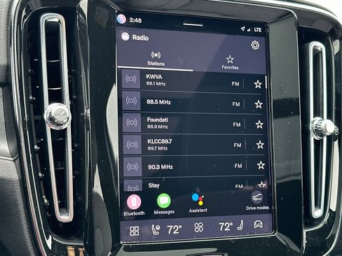 Used 2023 Volvo XC40 Recharge Ultimate image 21