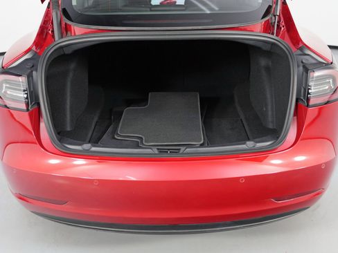 Used 2022 Tesla Model 3 Performance image 10