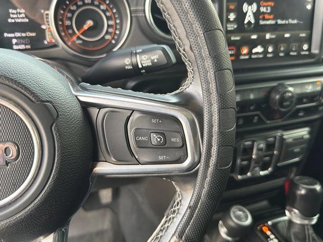 Used 2022 Jeep Gladiator Overland w/ Popular Equipment Package AWD/4WD image 29
