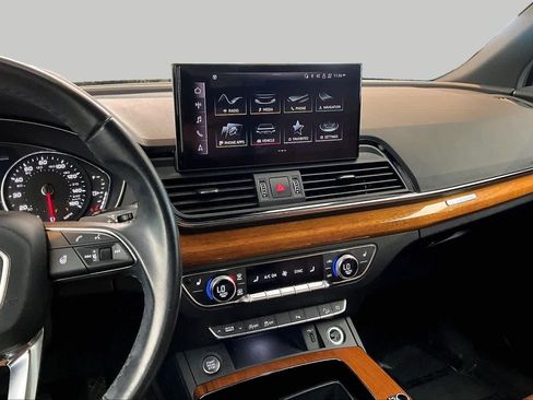 Certified 2023 Audi Q5 2.0T Premium w/ Convenience Package AWD/4WD image 7