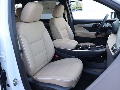 New 2026 Buick Enclave Preferred w/ Power Package AWD/4WD image 22