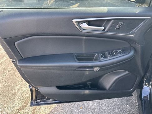 Used 2024 Ford Edge SEL image 13