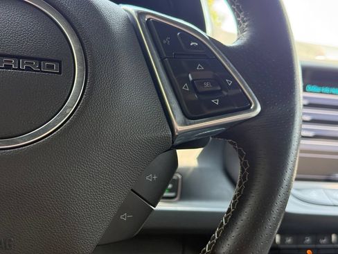 Used 2017 Chevrolet Camaro SS RWD image 17