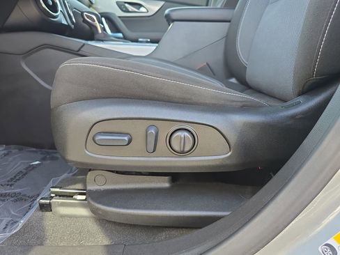 Used 2024 Chevrolet Blazer LT w/ Convenience Package image 31