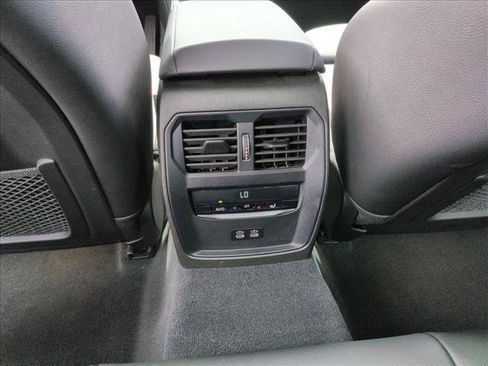 Used 2023 BMW 330i Sedan w/ Driving Assistance Package RWD image 18