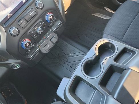 Used 2022 Chevrolet Silverado 1500 LT image 23