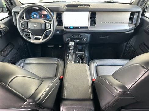Certified 2025 Ford Bronco Outer Banks AWD/4WD image 11