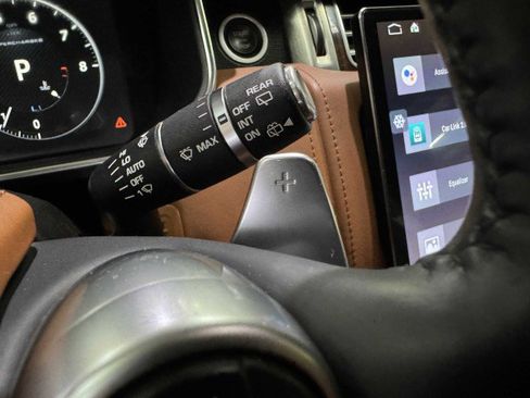 Used 2017 Land Rover Range Rover Autobiography image 30
