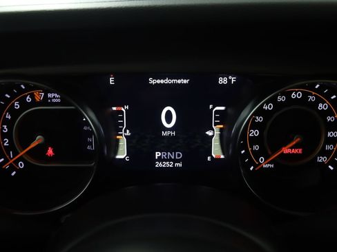 Used 2022 Jeep Wrangler Unlimited Sport AWD/4WD image 17