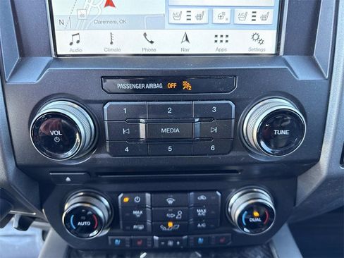 Used 2018 Ford F150 Raptor w/ Equipment Group 802A Luxury image 19