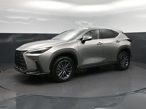 New 2026 Lexus NX 350 AWD w/ Cold Area Package image 3