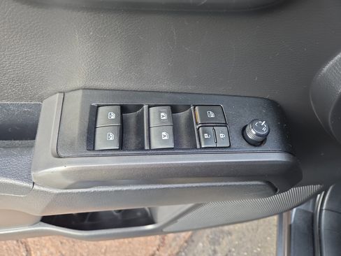 Certified 2023 Toyota Tacoma TRD Off-Road image 33