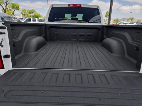Used 2025 RAM 2500 Big Horn AWD/4WD image 13