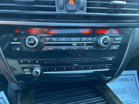 Used 2021 Ford Bronco Black Diamond AWD/4WD image 32