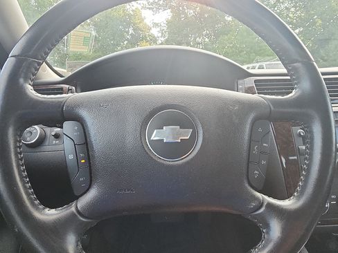 Used 2012 Chevrolet Impala LS FWD image 12