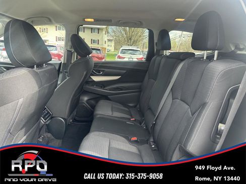 Used 2021 Subaru Ascent Premium w/ Convenience Package AWD/4WD image 25