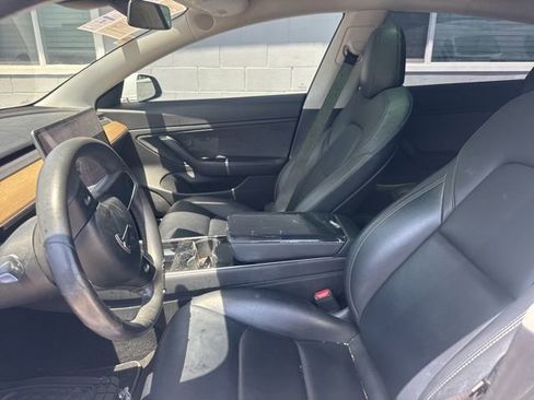 Used 2020 Tesla Model 3 Long Range AWD/4WD image 9