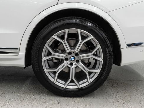 Used 2026 BMW X7 xDrive40i AWD/4WD image 49