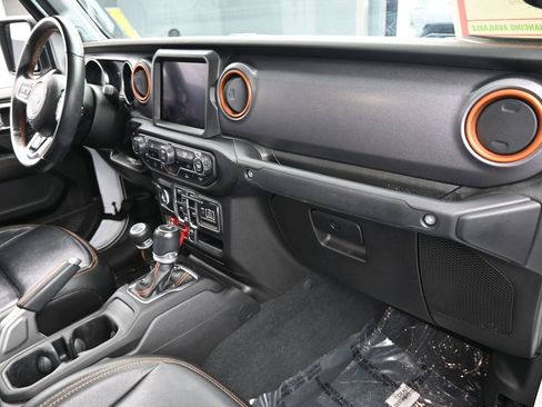 Used 2022 Jeep Gladiator Mojave w/ LED Lighting Group image 43