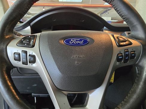 Used 2014 Ford Flex SE image 25