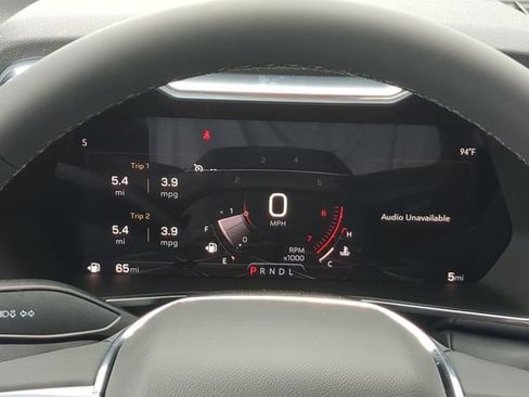 New 2025 GMC Canyon Elevation w/ Convenience Package image 28