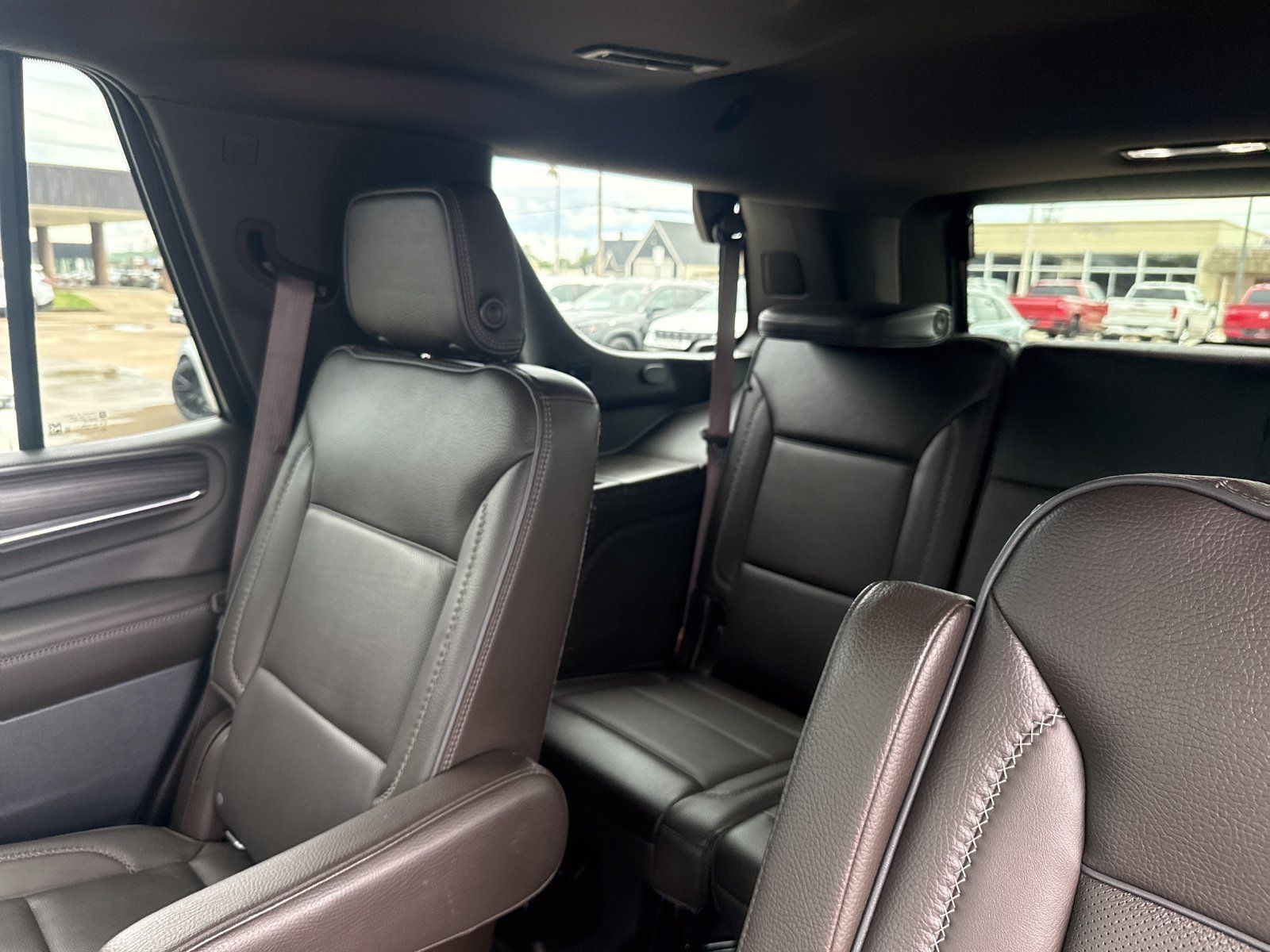 Used 2022 GMC Yukon Denali AWD/4WD image 31
