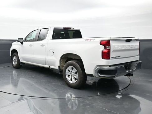 Used 2020 Chevrolet Silverado 1500 LT w/ Trailering Package image 5