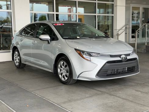 Used 2026 Toyota Corolla LE FWD image 8