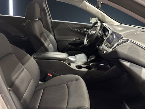 Used 2022 Chevrolet Malibu LT image 15