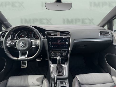 Used 2020 Volkswagen GTI SE image 13