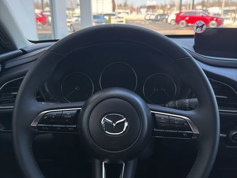 New 2025 MAZDA CX-30 AWD 2.5 S w/ Select Sport Pkg image 25