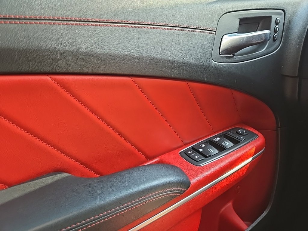 Used 2022 Dodge Charger Scat Pack w/ Dynamics Package RWD image 20