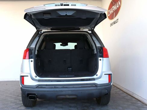 Used 2016 GMC Terrain SLE FWD image 5