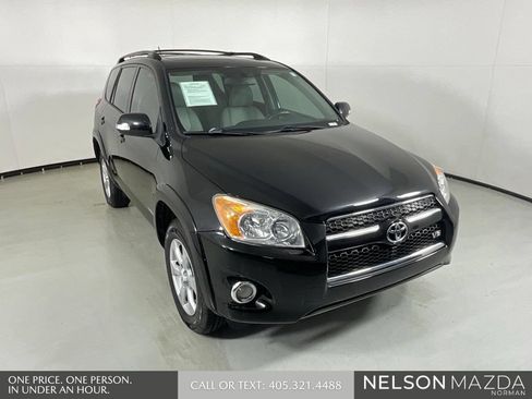 Used 2012 Toyota RAV4 Limited w/ Navigation Value Pkg FWD image 3