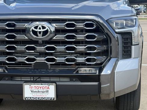 Used 2024 Toyota Tundra Platinum AWD/4WD image 8