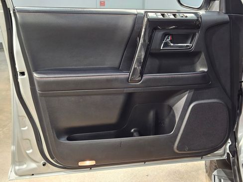 Used 2024 Toyota 4Runner TRD Off-Road image 20